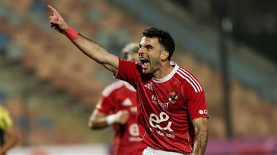 زيزو أبرز المتواجدين على دكة بدلاء الأهلي لمباراة طلائع الجيش