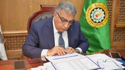 بنسبة نجاح 88.7%.. محافظ الدقهلية يعتمد نتيجة امتحانات الترم الأول للشهادة الإعدادية