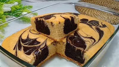 طريقة تحضير كيك الفانيليا والشيكولاتة.. وصفة منزلية بطعم غني وقوام طري