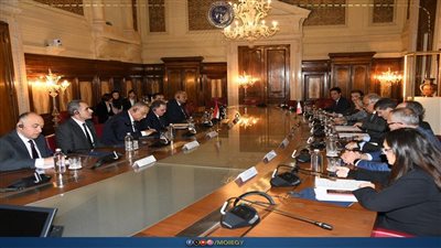 وزير الداخلية يُجري مباحثات أمنية موسعة في إيطاليا لبحث مكافحة الهجرة غير الشرعية