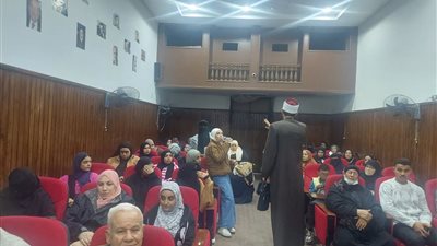 البحوث الإسلامية يواصل فعاليات مبادرة «الإيمان والعمل» بمقر اتحاد شباب العمال