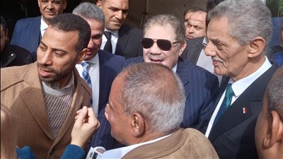 السيد البدوي يصل إلى مقر الوفد للإدلاء بصوته بانتخابات رئاسة الحزب| صور