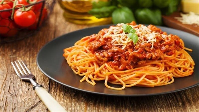  مكرونة بولونيز