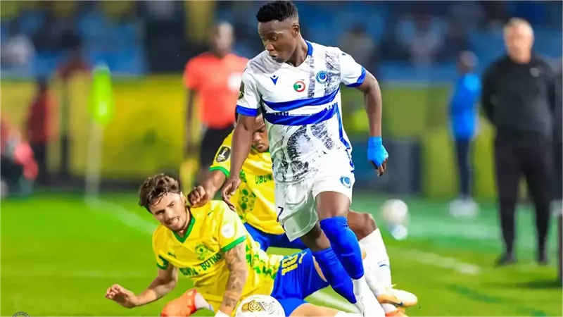 الهلال وصن داونز