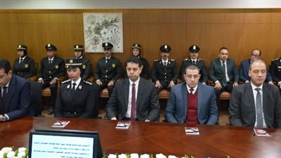 شاهد|وزير الداخلية يوافق على قبول دفعة جديدة بمعاهد معاوني الأمن