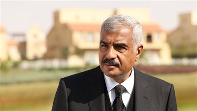 رسالة مطمئنة أم تحذير مبطن؟.. هشام طلعت مصطفى يكشف حقيقة أرباح العقارات