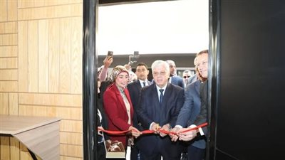 بالأقصر.. وزير التعليم العالي وسفير إسبانيا يشهدان ولادة مركز يدمج الفن بالتكنولوجيا