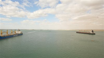  قناة السويس الجديدة.. شريان عالمي يعزز مكانة مصر في التجارة الدولية