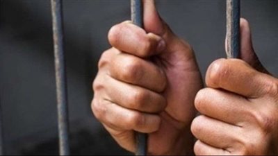 الحبس 6 أشهر عقوبة استخدام بطاقات البنوك فى الحصول على خدماتها