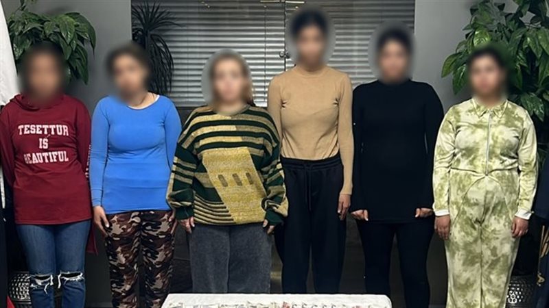 المتهمين 