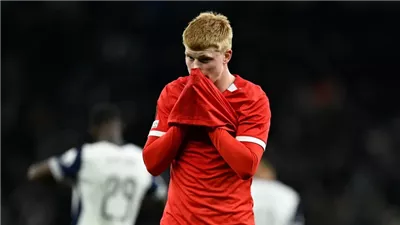 ريال مدريد يضع عينه على جوهرة ألكمار.. كيس سميت يتصدر قائمة تدعيم المستقبل