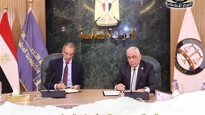 «الاتصالات» والنيابة العامة توقعان بروتوكولا لتطوير التحول الرقمي
