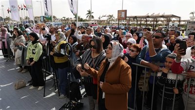حضور جماهيري في اليوم الختامي لمعرض الكتاب 2026