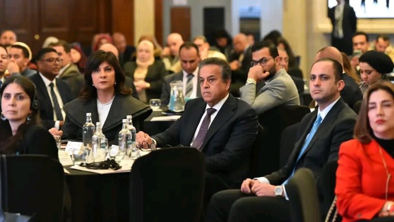 جانب من المؤتمر 