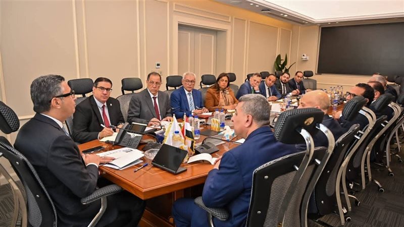 وزير التموين 