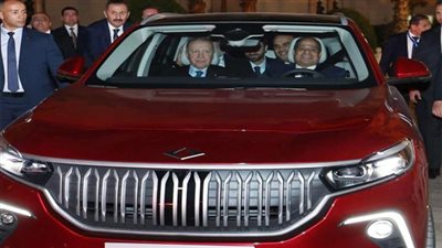 أردوغان يهدي الرئيس السيسي سيارة كهربائية تركية ذكية TOGG T10X