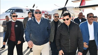  وزير الشباب والرياضة يصل الوادي الجديد في مستهل جولة تفقدية موسعة للمنشآت والبرامج الشبابية