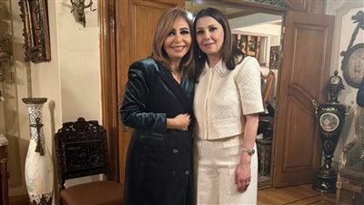 لميس الحديدي تكشف كواليس احتفاء إلهام شاهين بماجدة الرومي بعد حفلها في مصر