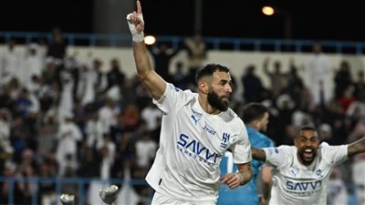 هاتريك بنزيما يشعل صراع الهدافين بالدوري السعودي.. ورونالدو يواصل المطاردة