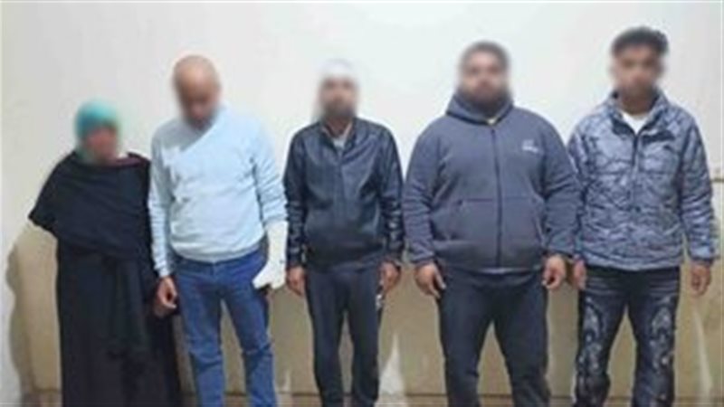 المتهمين 