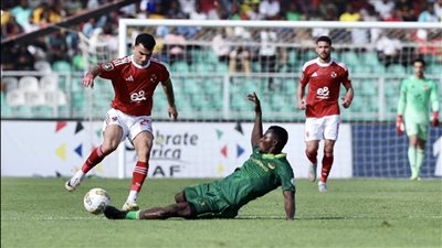 حكم بنيني لإدارة مواجهة الأهلي والجيش الملكي في دوري أبطال أفريقيا