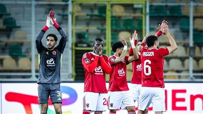 ضربة دفاعية للأهلي قبل مواجهة سموحة في الدوري الممتاز