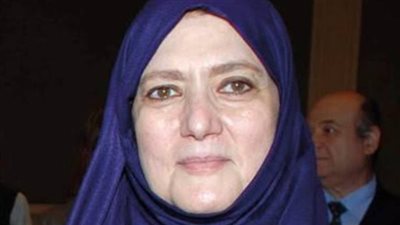 شمس البارودي ترد على إدعاء ارتداء الحجاب مقابل مليون جنيه
