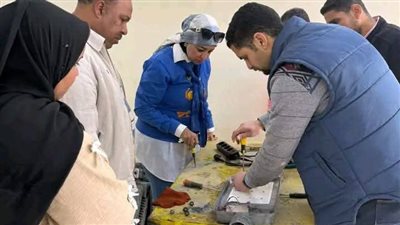 صيانة 850 كشافا ضمن دعم منظومة الإنارة بنجع حمادي