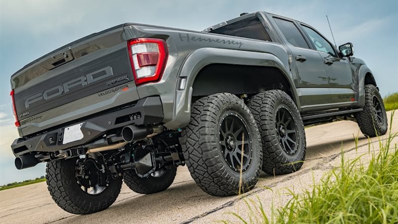 هينيسي فيلوسيرابتور 6x6.. شاحنة بيك أب فائقة الأداء 