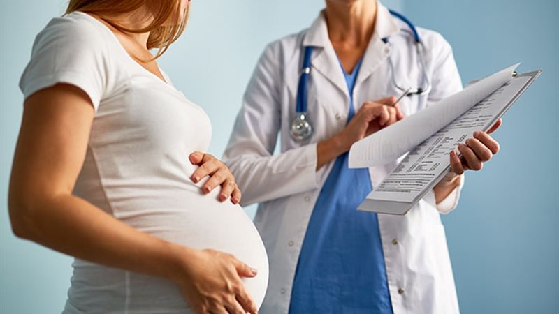 فحوصات مجانية لحماية الأم والجنين 