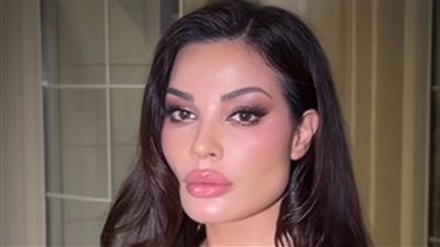 نادين نسيب نجيم تحتفل بعيد ميلادها بإطلالة أنيقة