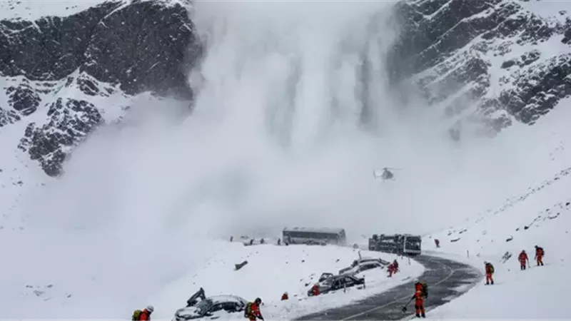 انهيارات ثلجية في إيطاليا