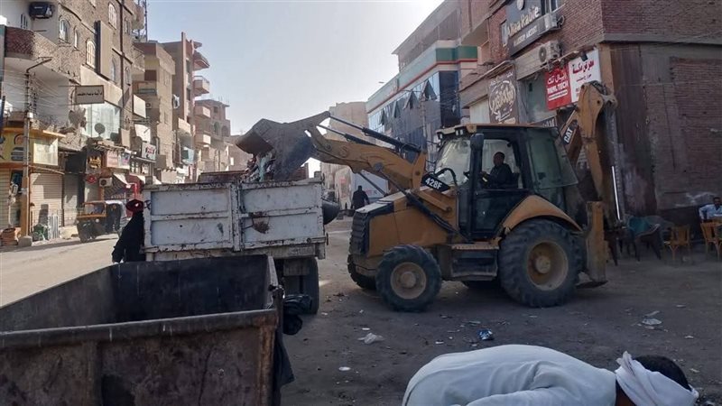 حملات رفع الإشغالات والنظافة العامة بمدينة طامية 