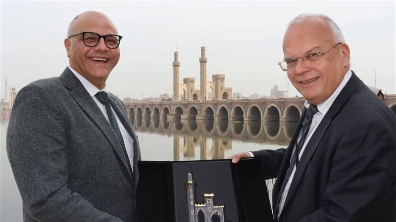 سفير السويد في جولة سياحية بالقناطر الخيرية 