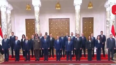 الرئيس السيسي يشهد حلف اليمين الدستورية للوزراء الجدد