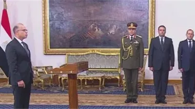 محمد فريد صالح يؤدى اليمين الدستورية وزيرا للاستثمار أمام الرئيس السيسى
