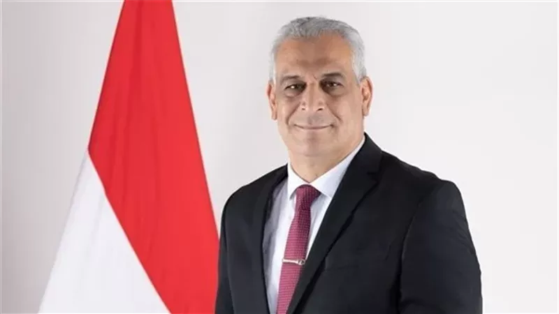وزير الإنتاج الحربي 
