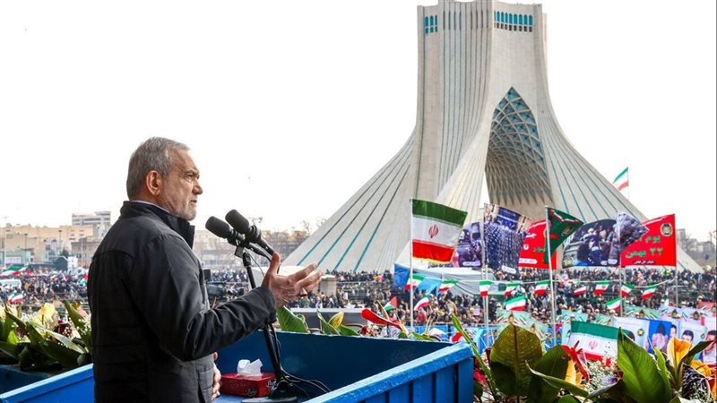 الرئيس الإيراني مسعود بيزشكيان