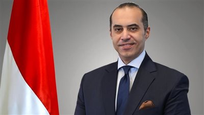 المستشار محمود فوزي يعلن انتهاء مهمته ويشكر القيادة السياسية عبر «فيس بوك»