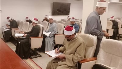 وعّاظ الأزهر يؤدّون الاختبار النهائي في دورة 