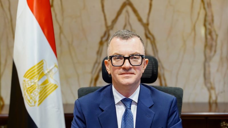 الدكتور أحمد رستم وزير التخطيط