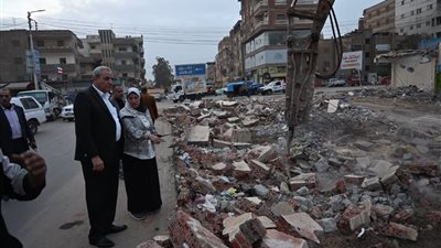 محافظ الغربية يتابع إزالة حديقة قطور لاستكمال محور مصرف الزهار