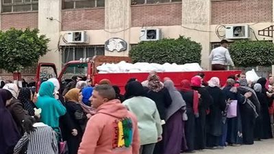 وزارة الزراعة توزع 2000 كرتونة سلع أساسية لدعم المواطنين في المناطق الحدودية
