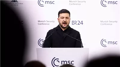 الرئيس الأوكراني يطالب الغرب بتسريع تسليم الدفاعات الجوية لمواجهة روسيا 