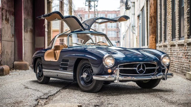 مرسيدس بنز 300 SL Gullwing