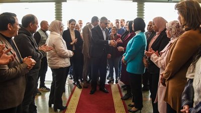 بعد مغادرة منصبه.. رسالة مؤثرة من محافظ الإسكندرية لأهالي عروس البحر المتوسط 