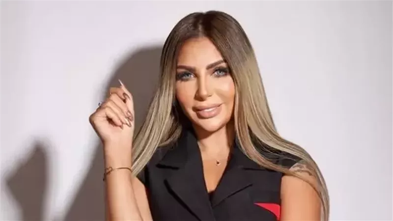 سارة خليفة 