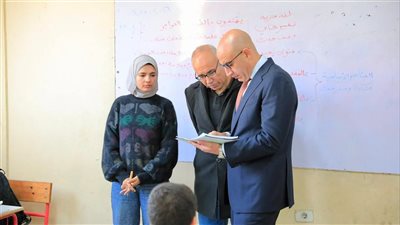 جولة مفاجئة لوزير التعليم بمدارس “تحيا مصر” في الأسمرات