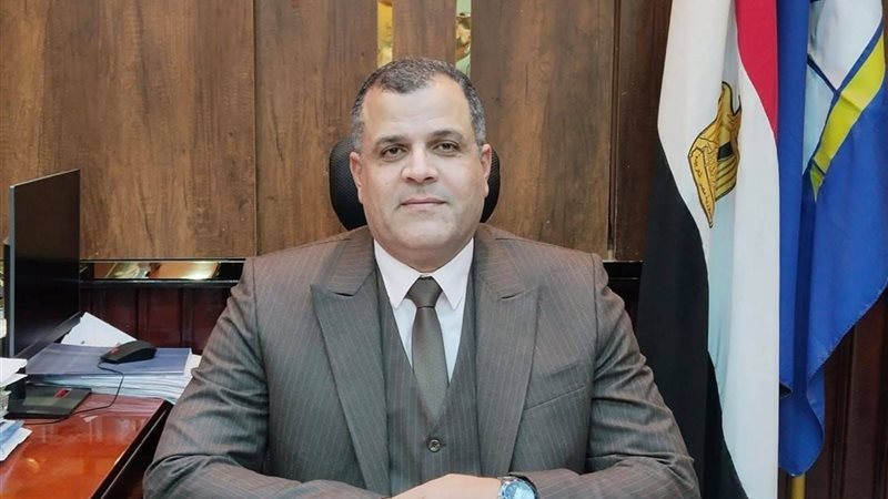 الأستاذ ياسر عمارة وكيل تعليم دمياط 