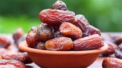  5 فوائد صحية لتناول التمر في رمضان.. تعرف عليها 